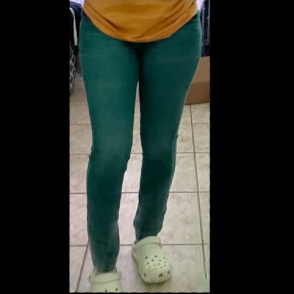 Old navy skinny blue jeans